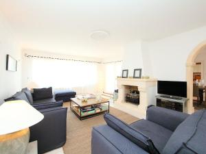 Villa Karibuni by Interhome