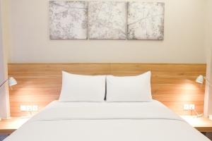 Modern Apartment Studio No Kitchen Mustika Golf Residence By Travelio