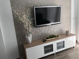 Vistamar Beach Luxury - 1ª Línea De Playa En Torre del Mar, Piscina y Apartamiento