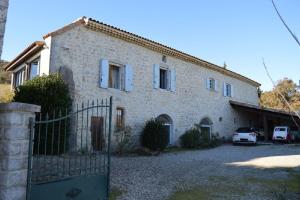 Mas Ardechois proche Vallon pont darc