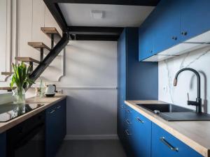 Stylish OldTown Studio Apartment