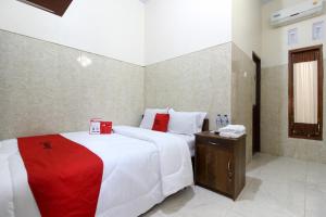 RedDoorz near Museum Gunung Merapi