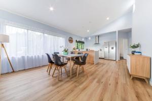 Hillside Haven - Airlie Beach