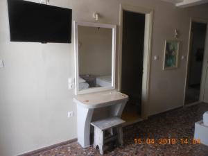 Afrodite Hotel Tinos Greece
