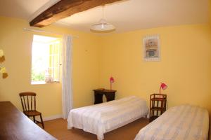 B&B / Chambres d'hotes Chateau de Flottemanville : photos des chambres