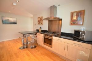 One-Bedroom Apartment room in 93a Grey Street Apartments