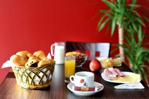 initial by balladins Roissy Saint-Mard