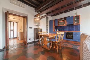 GuestHost - Colosseo & San Clemente Cozy Flat