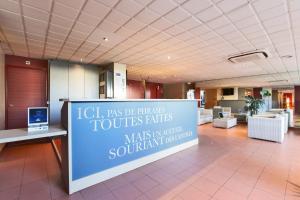 Hotels Kyriad Toulon Est Hyeres La Garde : photos des chambres