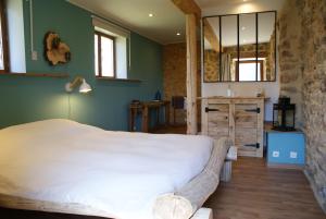 Sejours chez l'habitant Grange De Sagne : Chambre Double