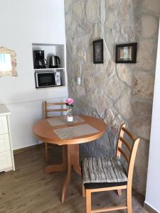 Apartment center Roko