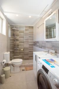 Evelinas House Platanias