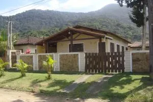 CASA ESPAÇOSA 4 DORMITÓRIOS A 150M DA PRAIA DA MARANDUBA / UBATUBA - Ilha Maranduva