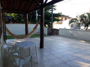 CASA ESPAÇOSA 4 DORMITÓRIOS A 150M DA PRAIA DA MARANDUBA UBATUBA