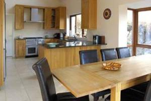 Westport, Co. Mayo - Sleeps 10, Pool Table, ideal holiday base