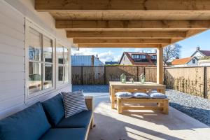 Georges Lodges Renesse