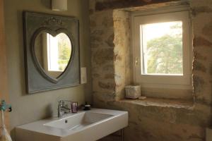 B&B / Chambres d'hotes Domaine Le Broual : photos des chambres