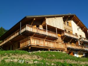 Chalets La Cour : photos des chambres