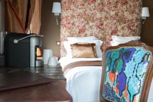 Hotels BRIT HOTEL PRIVILEGE LISIEUX - La Villa des Arts : photos des chambres