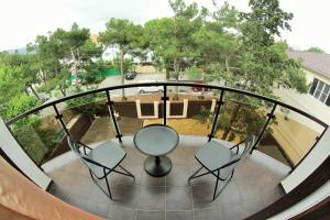 King Studio with Sofa Bed room in Tugrus 86