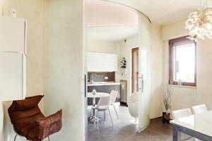 Bari Airport Seaview Apartment