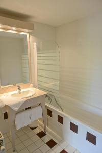 Hotels Hotel Restaurant Rolland : Chambre Double Confort