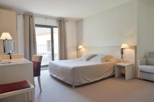 Hotels Hotel Rolland : photos des chambres