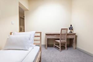 SuperB Luxury Suites