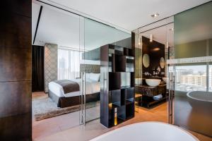 Junior Suite with 1 kingsize bed room in The Canvas Hotel Dubai – MGallery