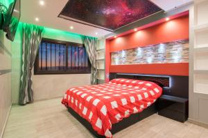 109 Penthouse , incredible view, Marco