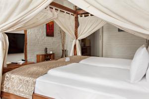 Luxury Suite room in SuperB Luxury Suites