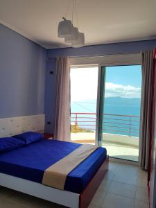 apartment of beautiful dreams over the sea