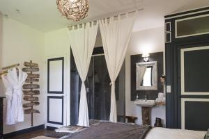 Maisons d'hotes Le BACCARA LODGE : photos des chambres