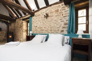 B&B / Chambres d'hotes Jardin des Sens, la Rente d'Eguilly : photos des chambres