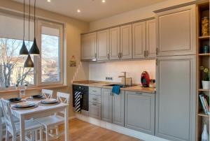 Apartment Audrey by SofiaSpot - central, metro to airport