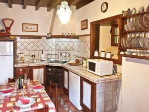 Holiday Home Camino La Candelaria-2 by Interhome