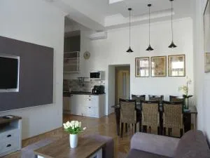 Kossuth Apartmanok - Debrecen