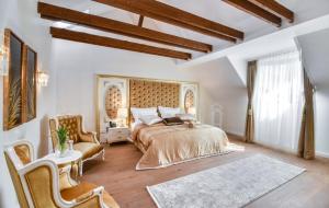 Deluxe Double Room with Bath room in Hotel Michael's Palace