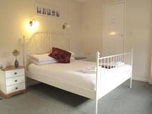 The Riverside Hotel