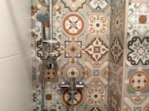 Street Garden Apartment