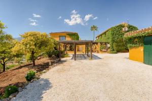 Hanami Finca Cumbres Borrascosas