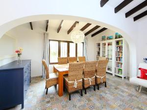 Holiday Home Verano by Interhome