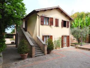 Apartment Montecorneo-1 by Interhome