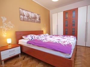 Apartment Ante-1 by Interhome 