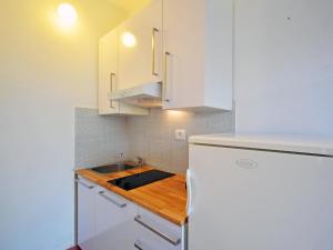 Holiday Home Aron by Interhome 