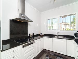 Holiday Home Alina by Interhome