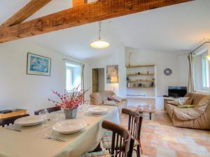 Maisons de vacances Holiday Home Gite CUREL by Interhome : photos des chambres