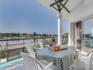 Holiday Home Les Pinasses by Interhome