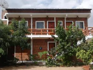 Brisa da Serra Pousada EM SOBRAL-CE - 圣贝内迪图