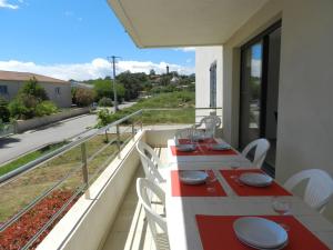 Appartements Apartment Lup - Les terrasses d'Alistro by Interhome : photos des chambres